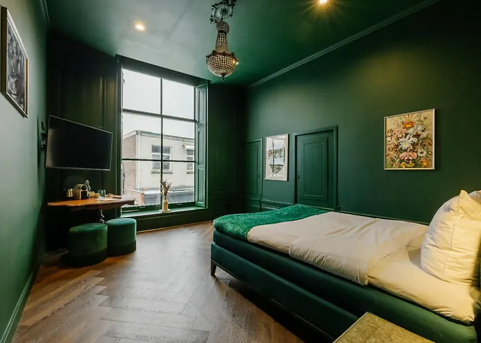 Hotel 1635