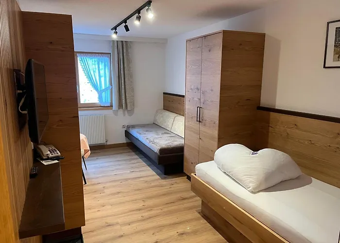Hotel Garni Tyola