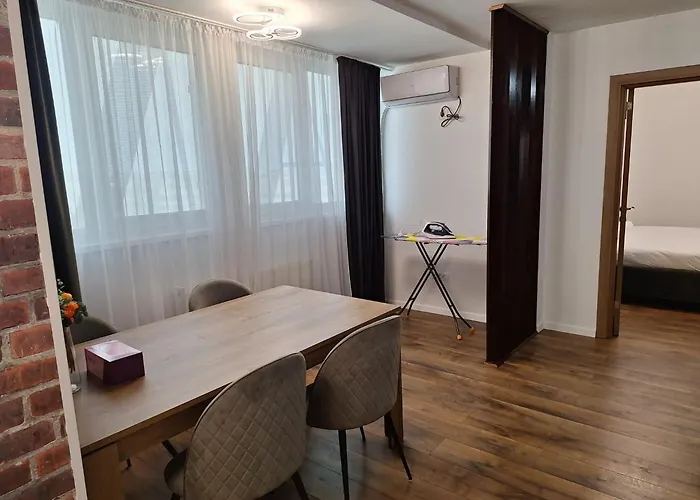 Sir Fundeni Hotel