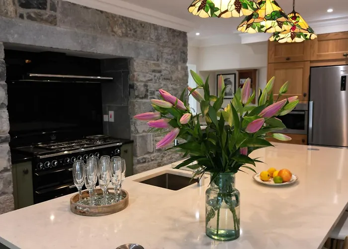 Cashel Regency Townhouse