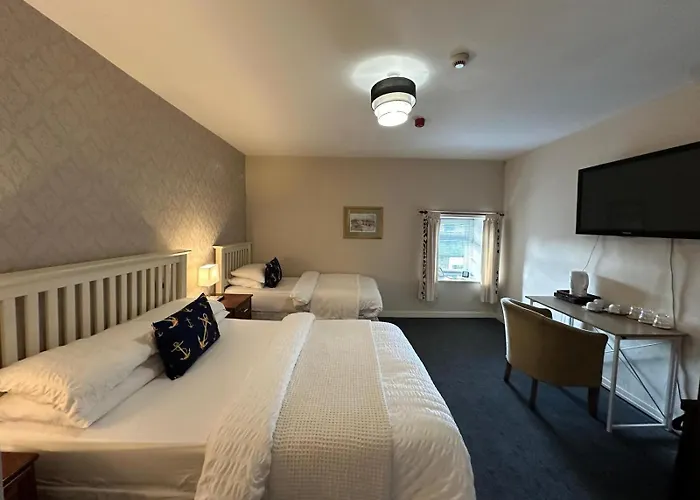 Anchor Hotel