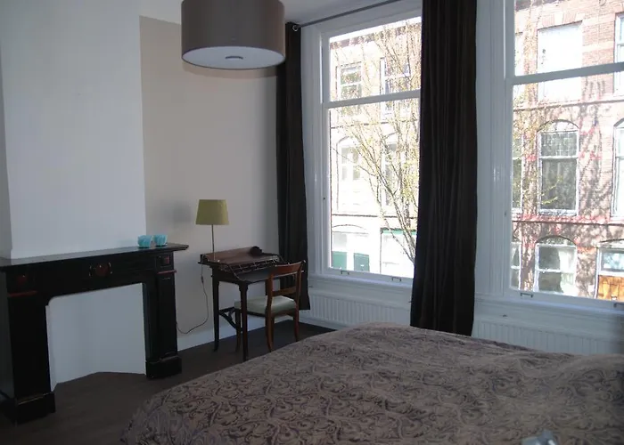 Bed & Breakfast Obrechtstraat