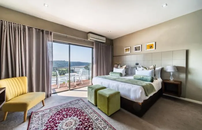 The View Restaurant And Guesthouse