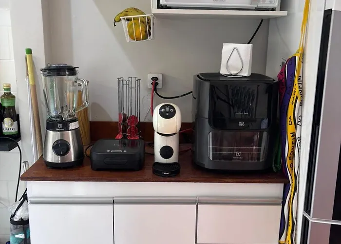 Quarto Em Apartamento Compartilhado Em Copacabana