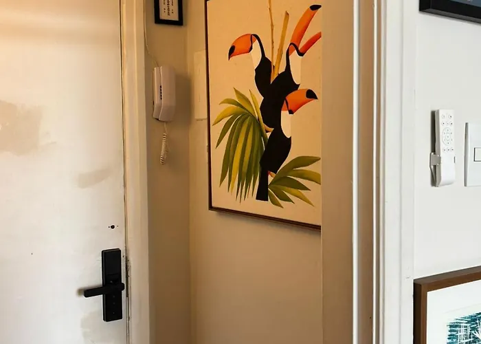 Quarto Em Apartamento Compartilhado Em Copacabana