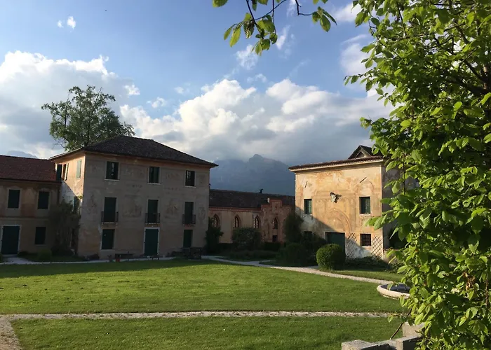 Bed & Breakfast Villa Buzzati