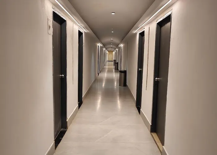 Maruthi Residency