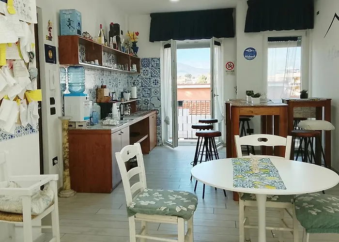 Domus Michaeli B&B Pompei perfetto per famiglie e gruppi Camere confortevoli vicino agli Scavi e al centro