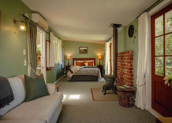 St Leonards Vineyard Cottages