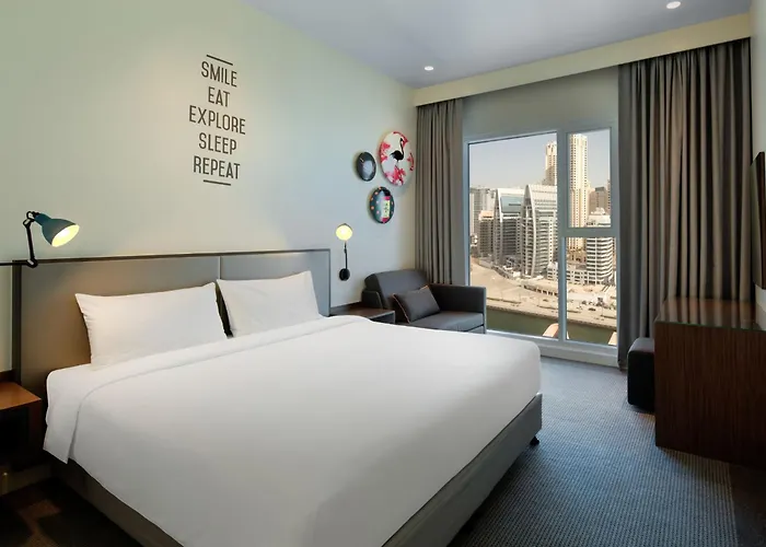 Rove Dubai Marina Hotel