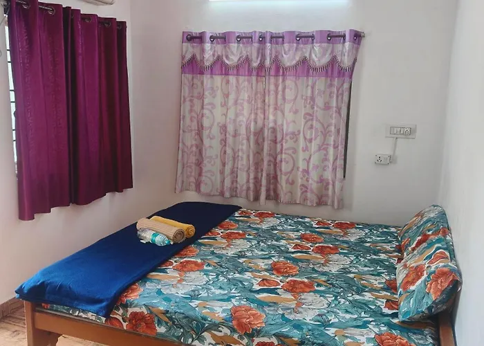 Yogi Home Stay