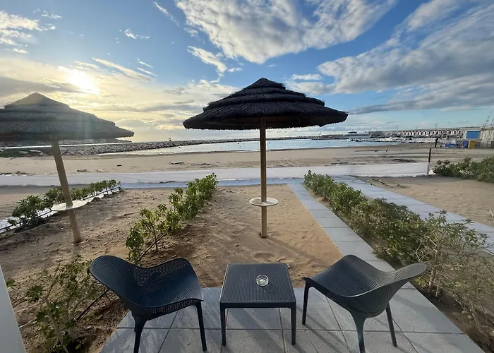 Marina Seaside Suites