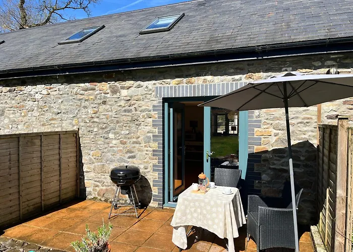 Crymlyn Barn