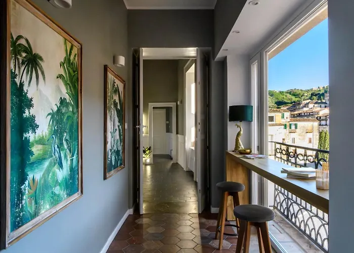 Palazzo Lupinacci - Dimora Storica Bed And Breakfast