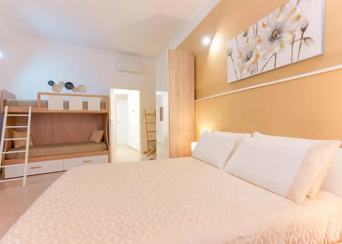 Montellino's Suite Oro