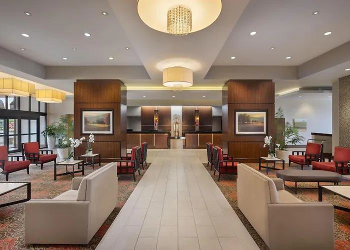 Ramada Plaza By Wyndham Orlando Resort & Suites Intl Drive - Newly Renovated!