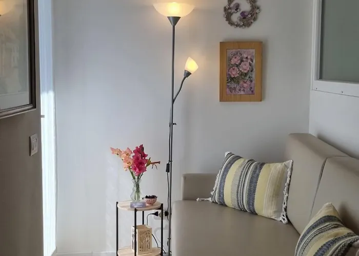Lalunamia B&B And Holiday Apartment