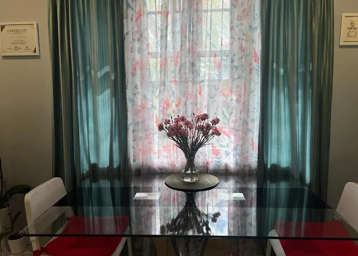 Private Cozy Room With Free Parking