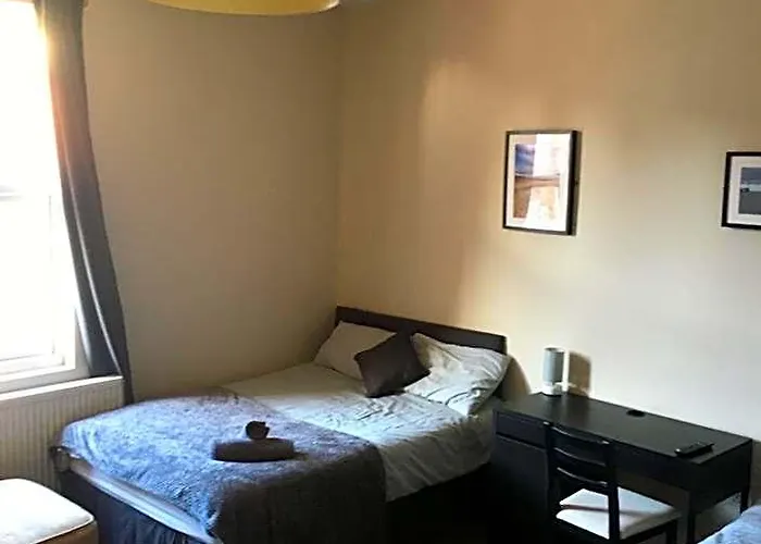 The Tavern Bed And Breakfast