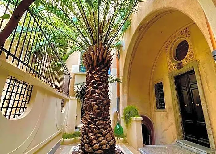 PALAZZO FIACCADORI - Historical Palace