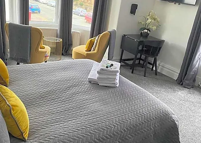 Oak Alyn Hotel