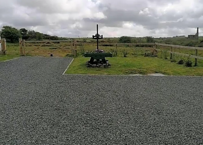 Medlyn Moor Retreats