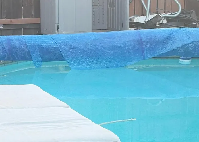 Stagg Street Reseda Pool Rooms