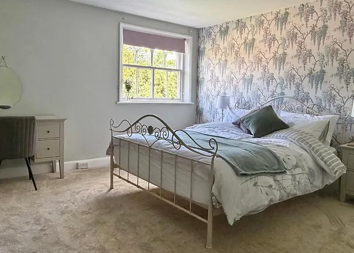 Bleasby Hall - Kelham Suite B&B