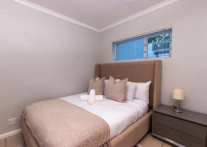 Summerstrand Luxe Villa