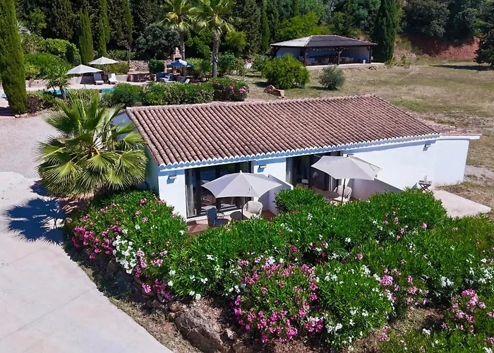 Cortijo La Pura Boutique B&B