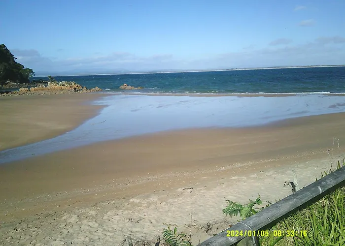 Hiwi The Kiwi'S Beach Bach