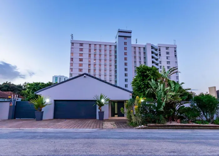 Summerstrand Luxe Villa