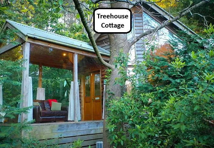 Arcadia Cottages