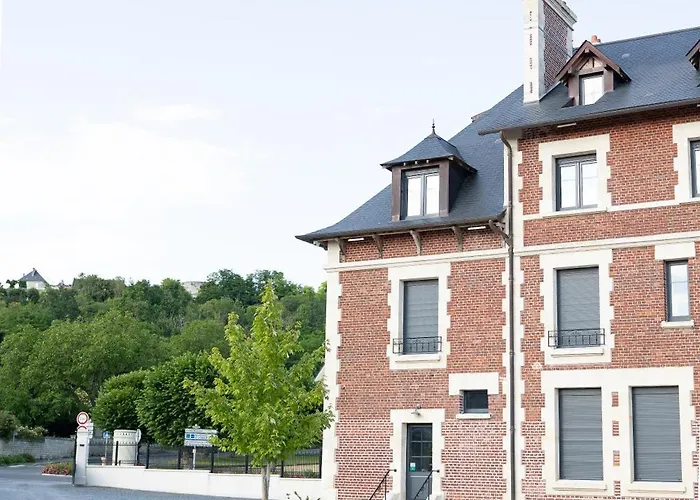Domaine Du Lion Rouge Piscine Et Spa