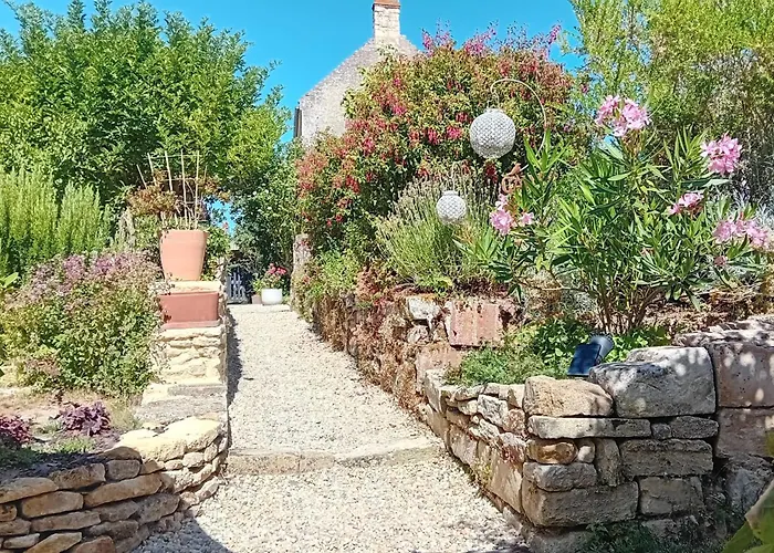 Le Clos De L'Aiguillon