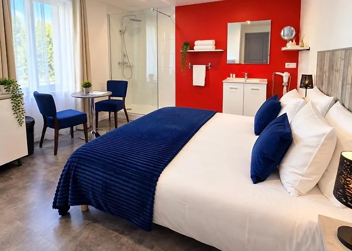 Aux Charmes - Suites de charme avec plaisir petit déjeuner en chambre, Côte d Opale