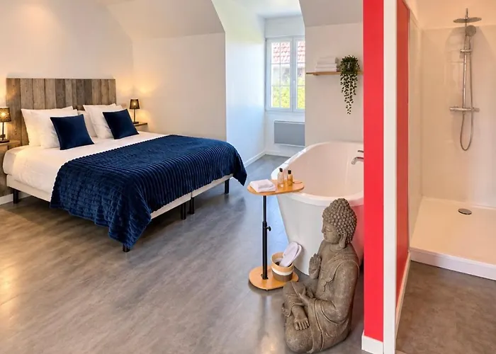 Aux Charmes - Suites de charme avec plaisir petit déjeuner en chambre, Côte d Opale