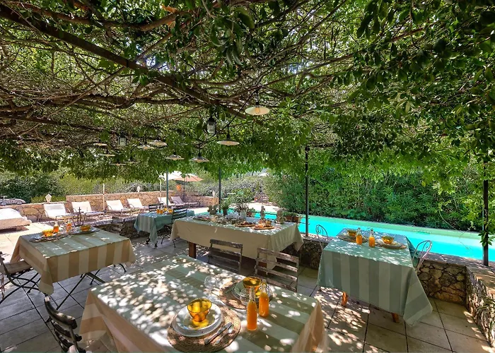 La Bergerie Barbebelle - Piscine - Proche Tourtour - Gorges du Verdon - Lac de Sainte Croix