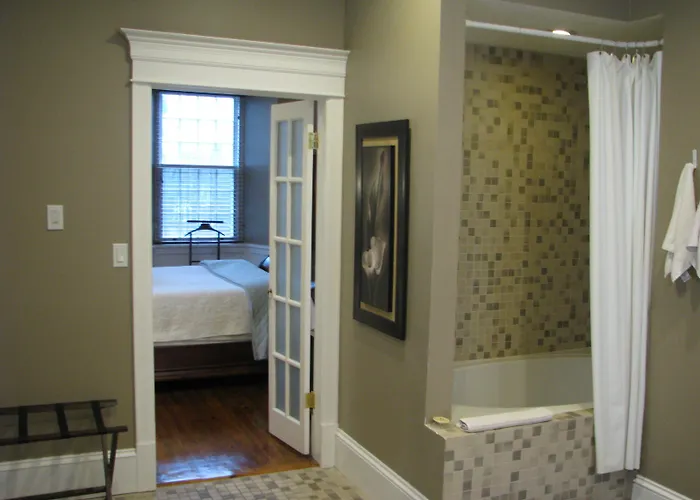 Clyde Hall Bed And Breakfast