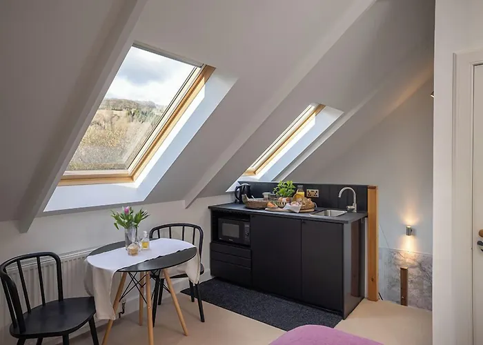 The Steading B&B
