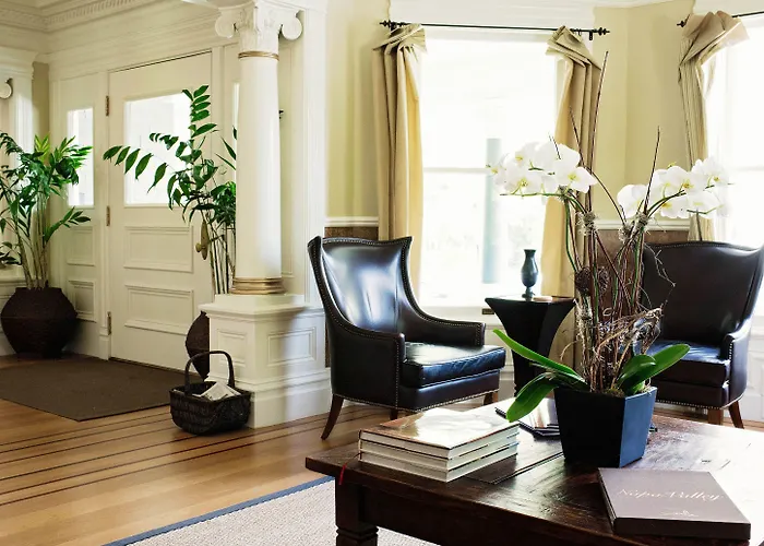 1801 First Luxury Inn