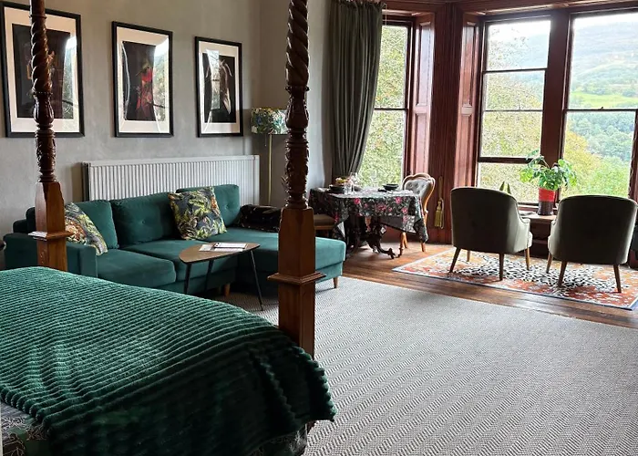 Cader En Suite At Pen Y Coed Hall Exclusive Luxury Hot Tub