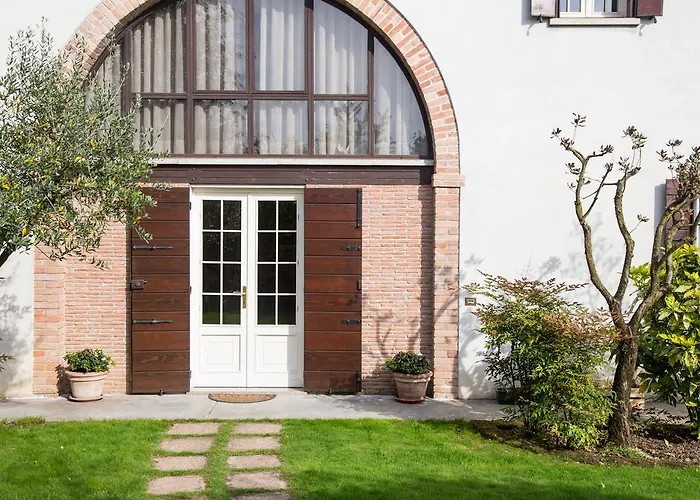 B&B Arco Di Pietra