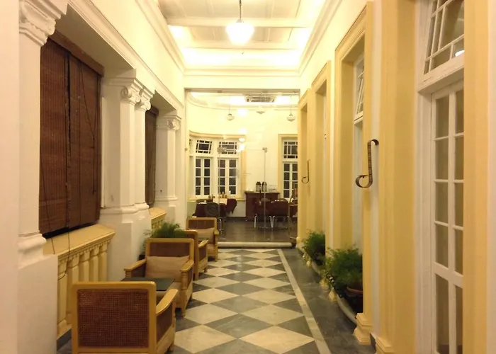 The Harrington Residency
