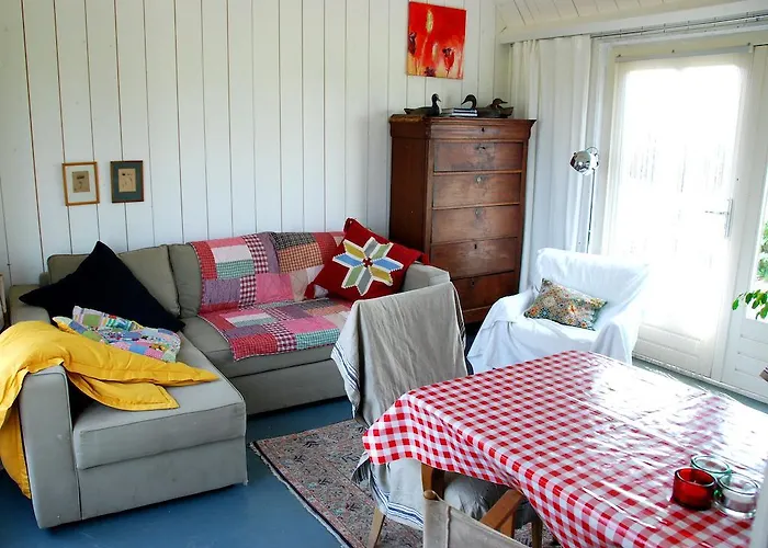 Bed In Waterland