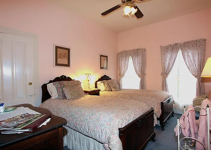 A Victorian Garden Inn
