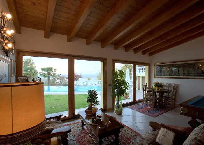 La Casa Sul Fiume