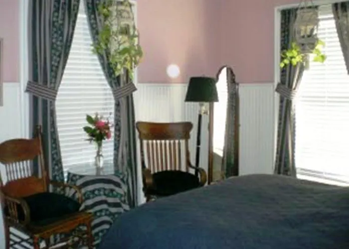 A Victorian Garden Inn