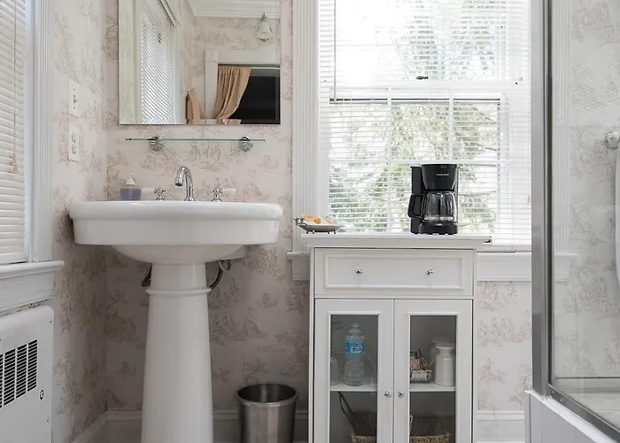 Stafford House Bed & Breakfast