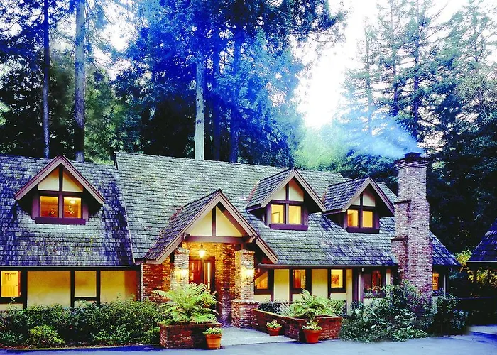Avalon Luxury Bed & Breakfast Lodge